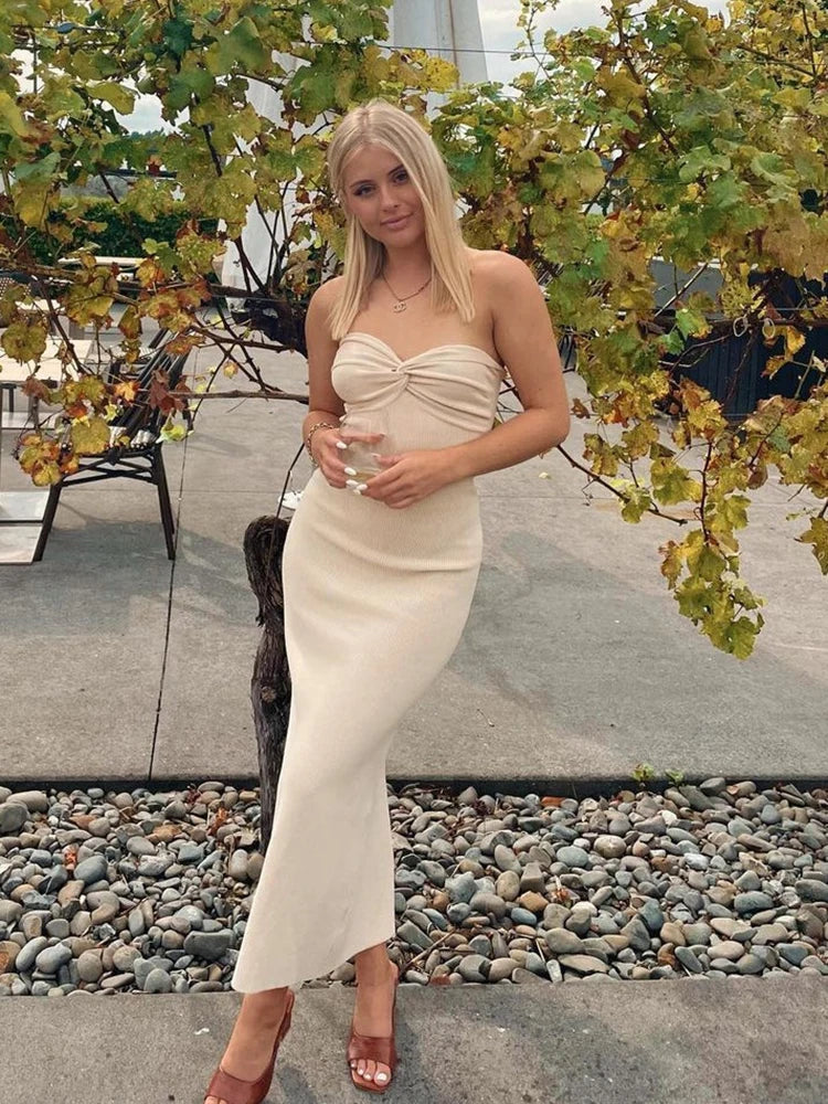 שמלת מקסי סטרפלס - אלמה