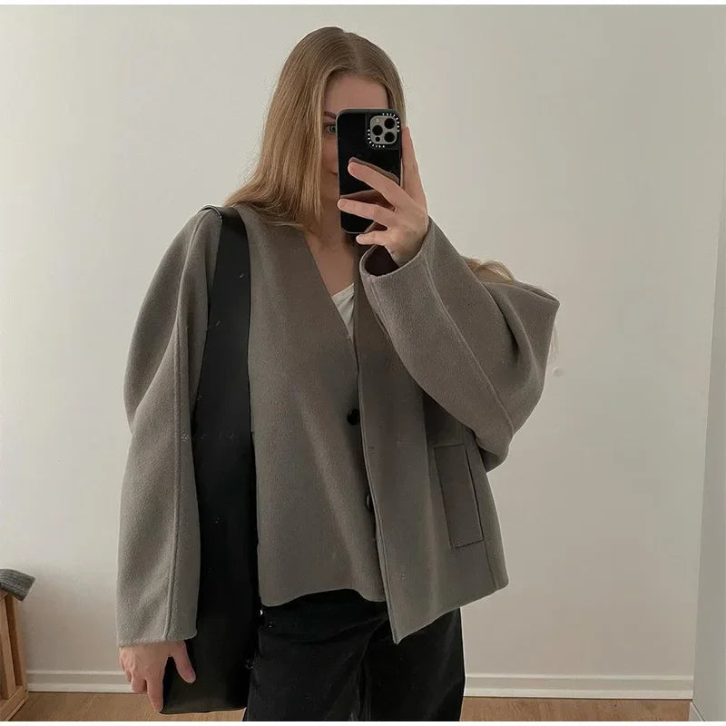 ג'קט צמר קצר סגירת כפתורים - לילי