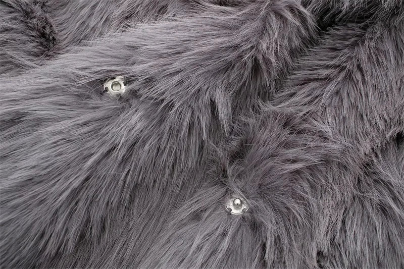 מעיל פרווה - רירי