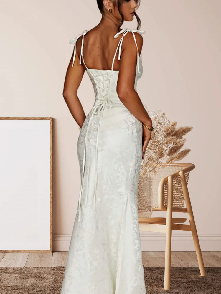 שמלת מקסי בעיצוב קשירה בכתפיות בעיטור רקמת איורי פרחים - לנואלה