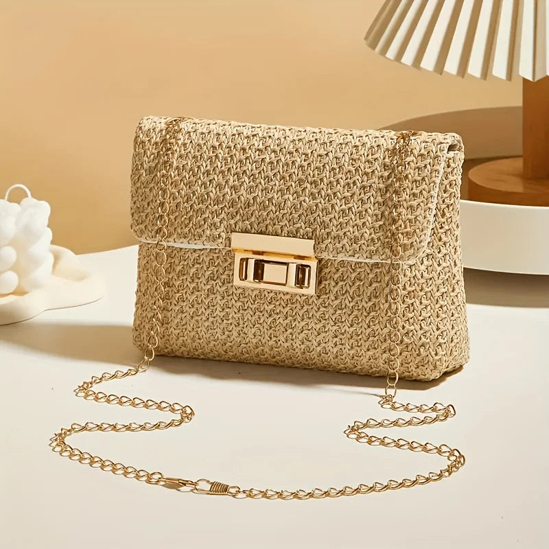 Small straw bag with chain strap design