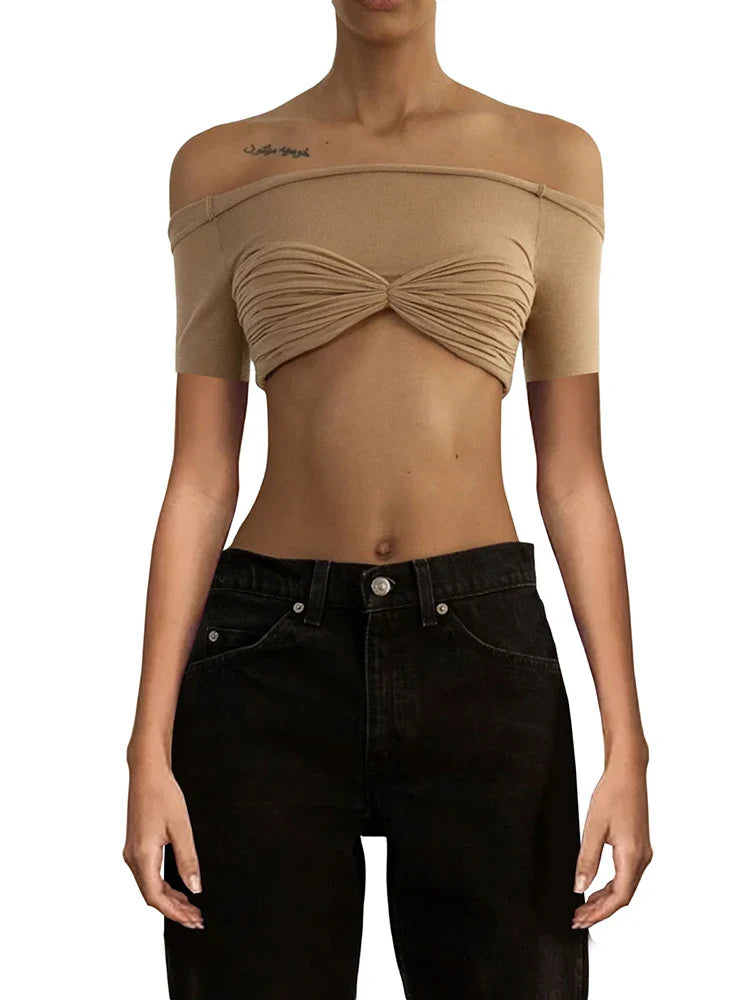 קרופ טופ כתפיים חשופות - יולי