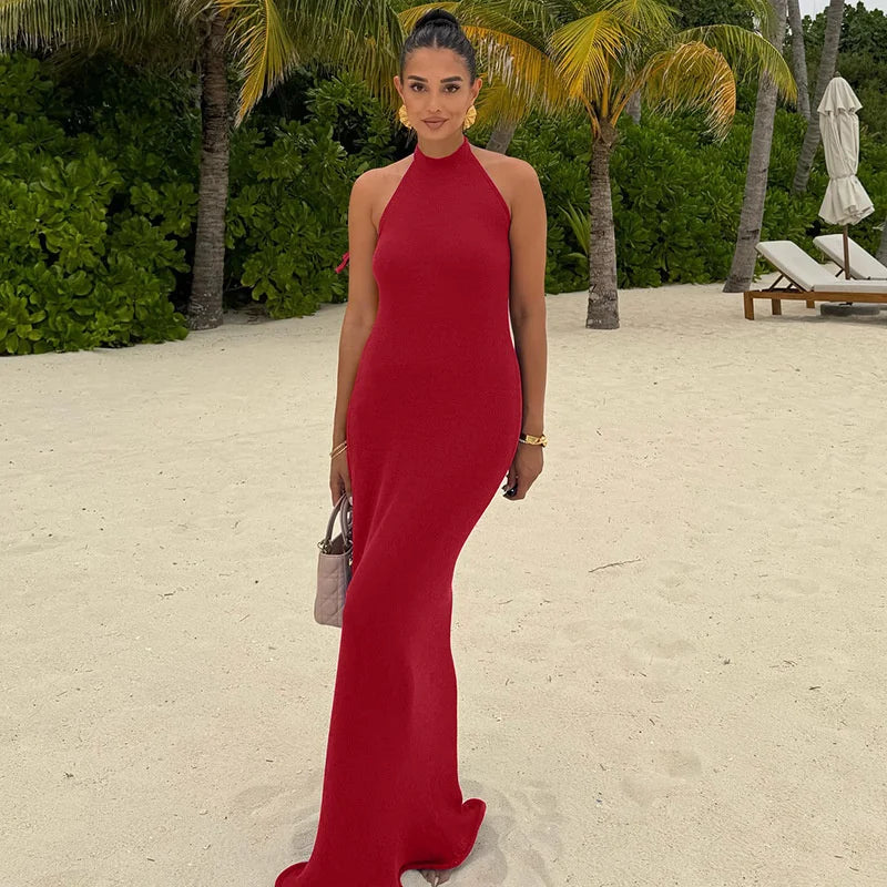 שמלת מקסי קולר קשירה בצוואר בעיצוב גב פתוח וגלים - מאקסימה