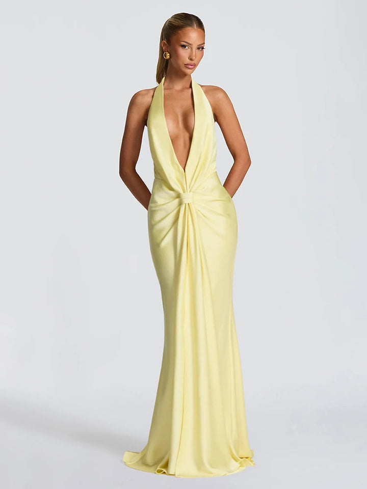 V-neck satin maxi dress with pleated design and open back - Shannon
