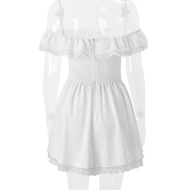 שמלת מיני בעיצוב כפרי כתפיים חשופות בעיטור תחרה - לאלי