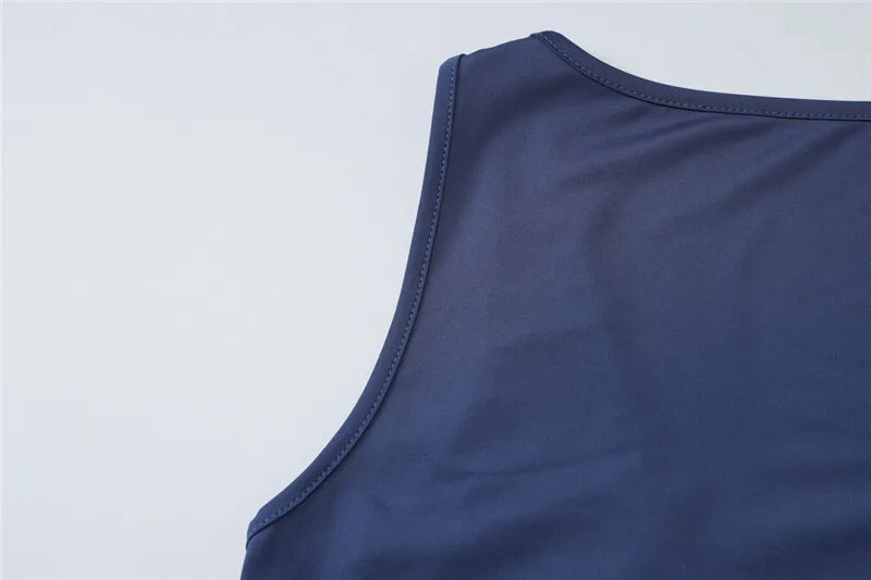 שמלת מיני בייסיק צמודה בעיצוב כיווצים - LIV