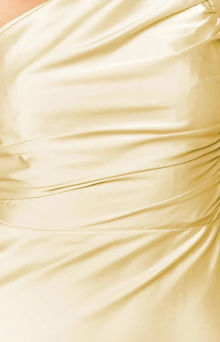 שמלת מקסי סאטן גב פתוח כתפייה אחת - ג'יין