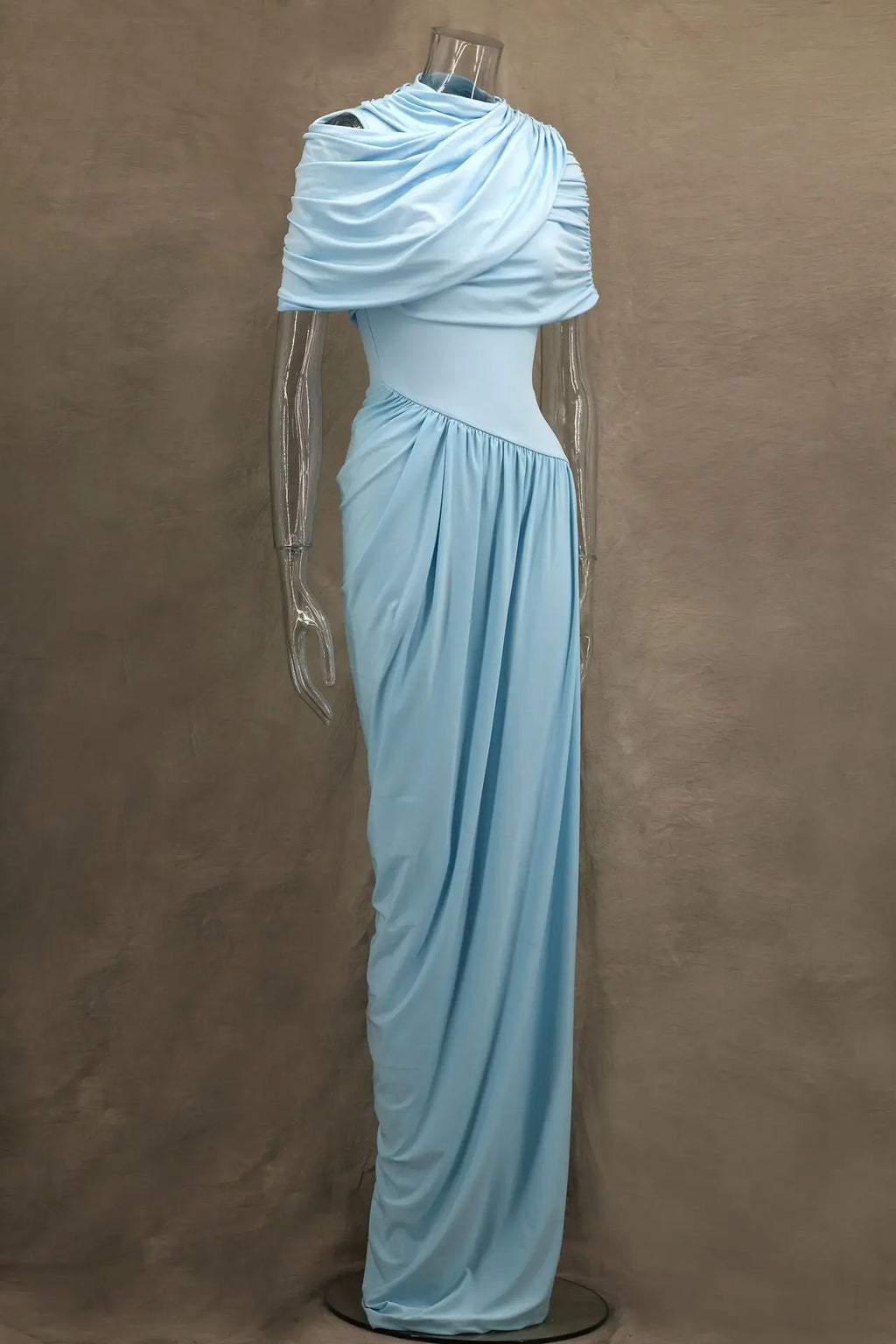 שמלת מקסי יוקרתית בעיצוב קיפולים - אמנדה