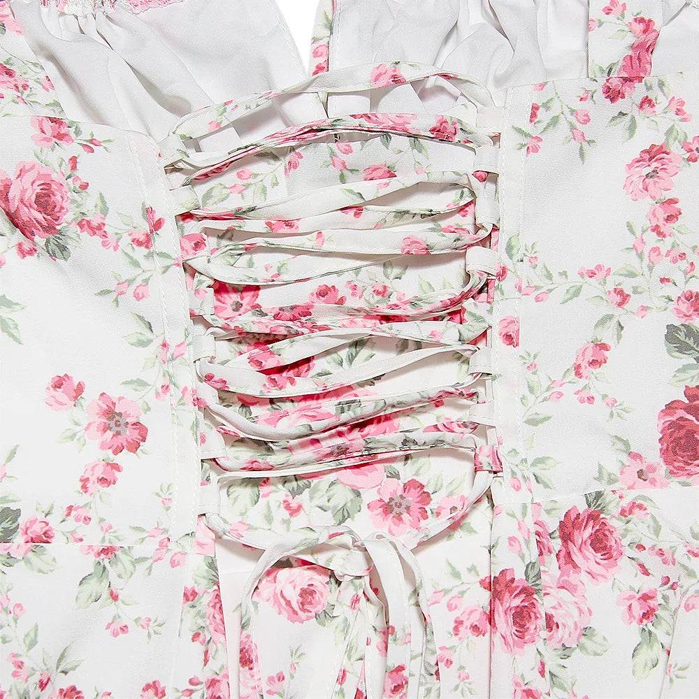 שמלת מידי קיצית בעיצוב כפרי בעיטור שסע - אנג'ליקה