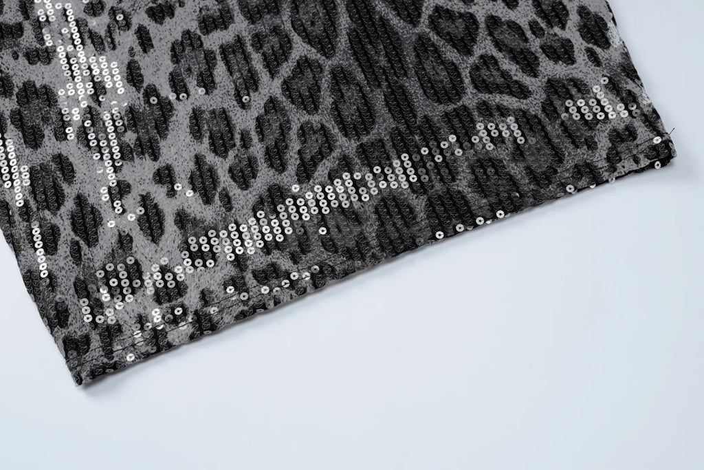 שמלת מיני סטרפלס פייטים מנומרת - Veronica