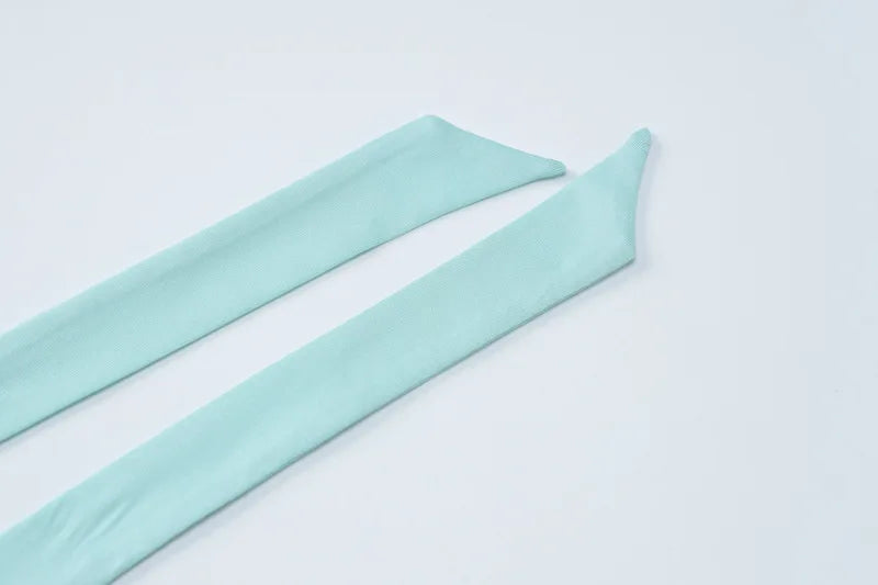 שמלת מקסי צמודה בעיצוב פתחים ופרפרים - butterfly