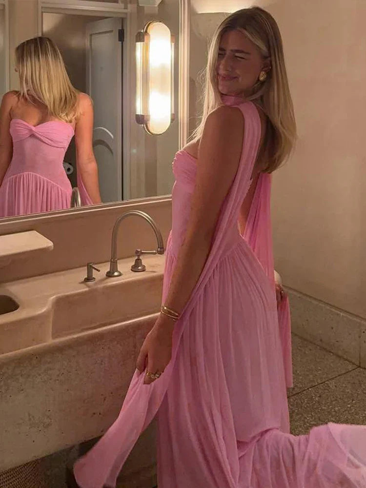 שמלת מקסי סטרפלס שיפון בעיצוב כיווצים בעיטור צעיף תואם - מיה