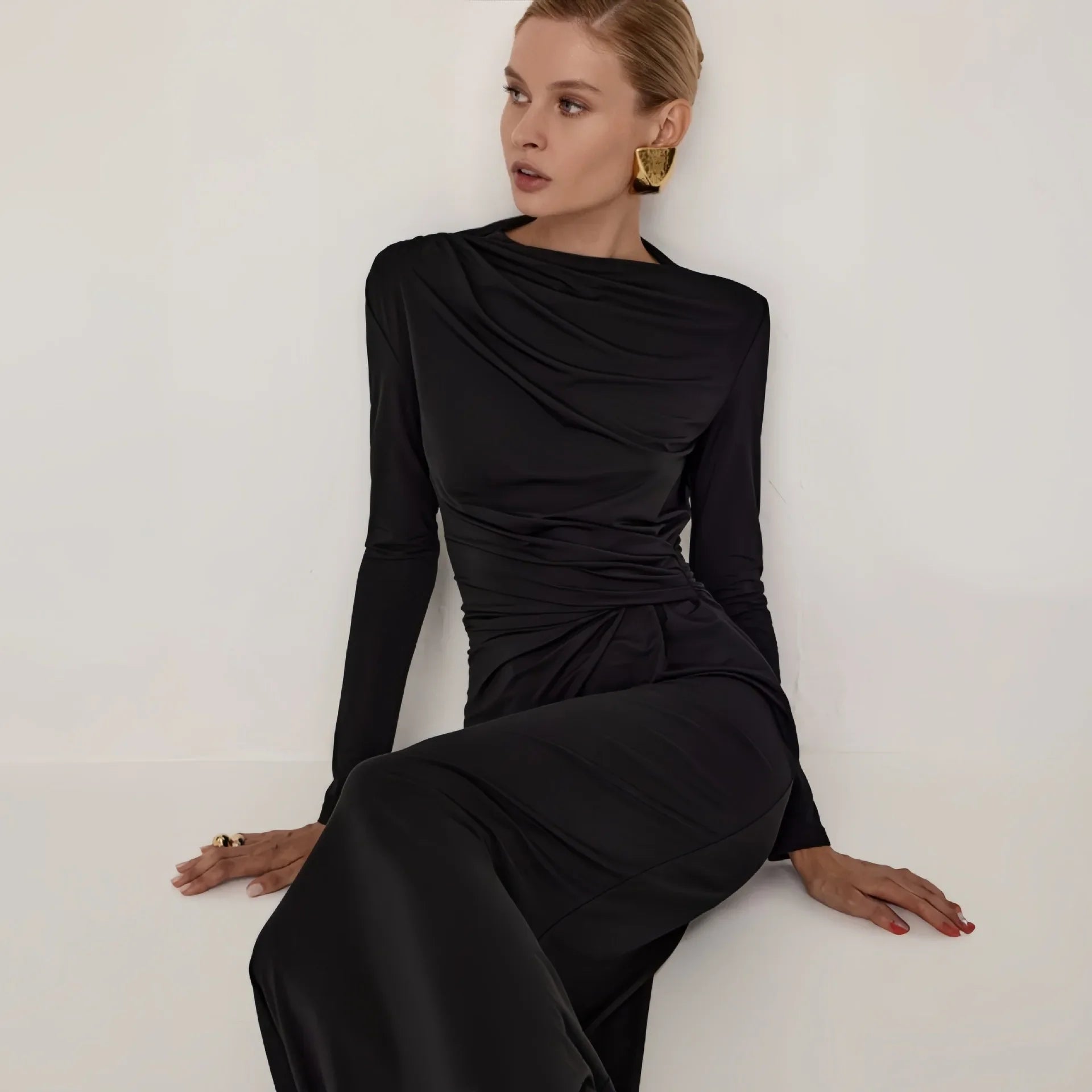 שמלת מקסי בעיצוב כיווצים - אליה