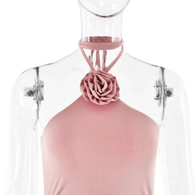 שמלת מיני כיווצים בעיצוב קשירה בצוואר בעיטור אפליקציות פרחים - ג'סמינה