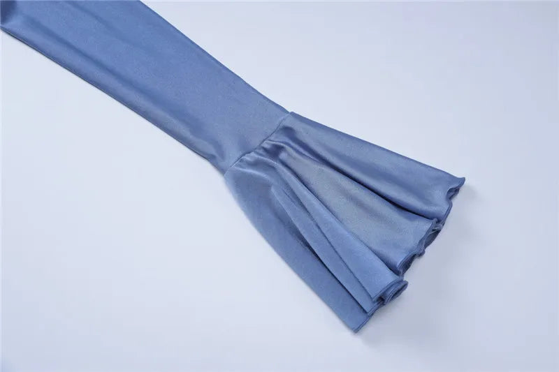 שמלת מיני צווארון גולף שרוולי פעמון בעיטור שובל - ג'נה