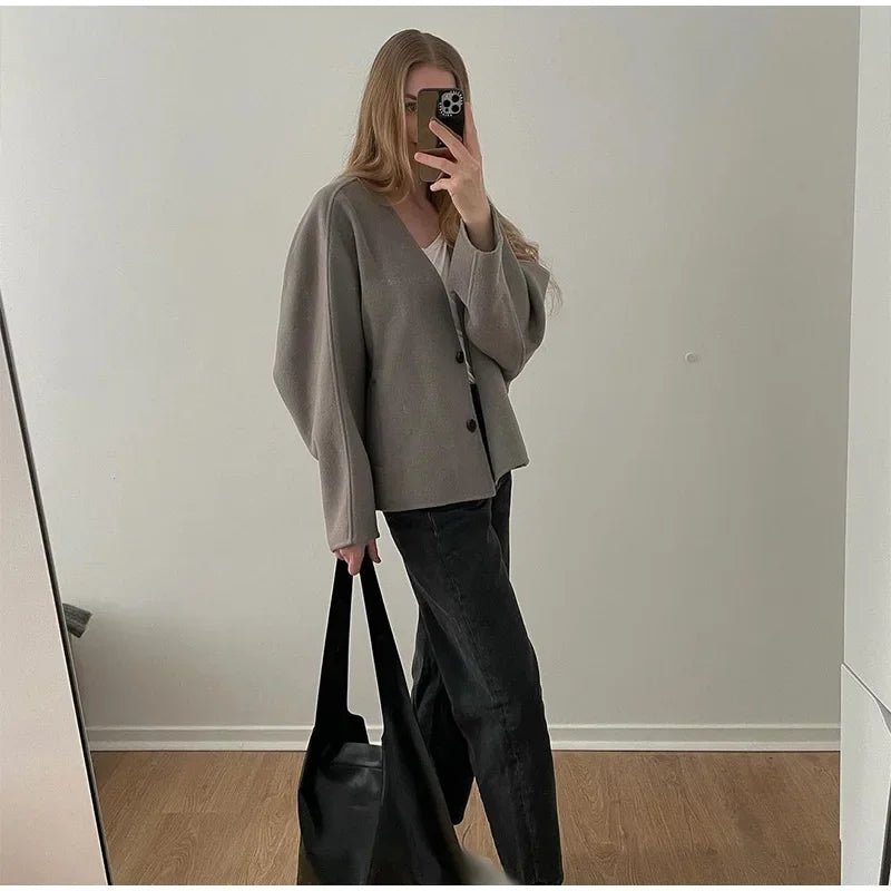 ג'קט צמר קצר סגירת כפתורים - לילי