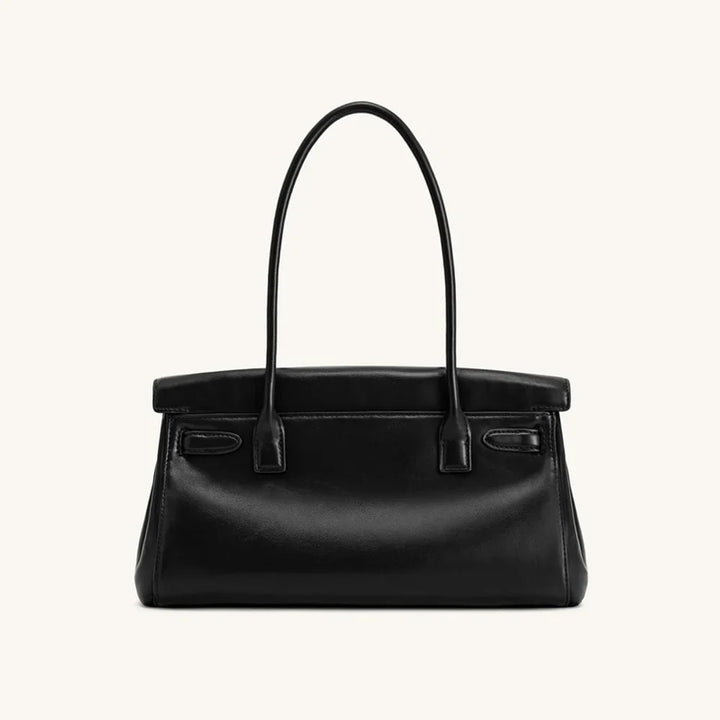 Leather bag with luxury design