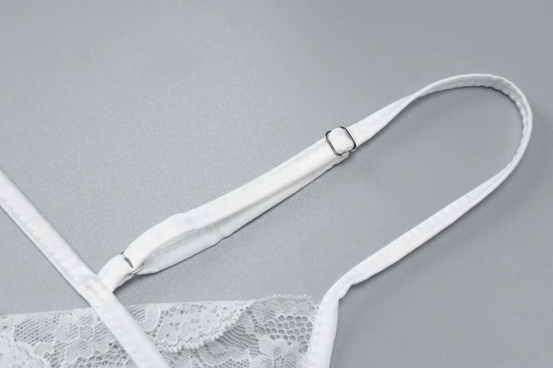 שמלת ערב מקסי סאטן בשילוב שסע בעיטור תחרה - סוואן