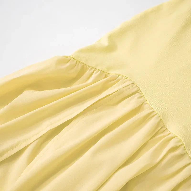 שמלת מקסי סטרפלס בעיצוב שיפון בעיטור שסע - פיה