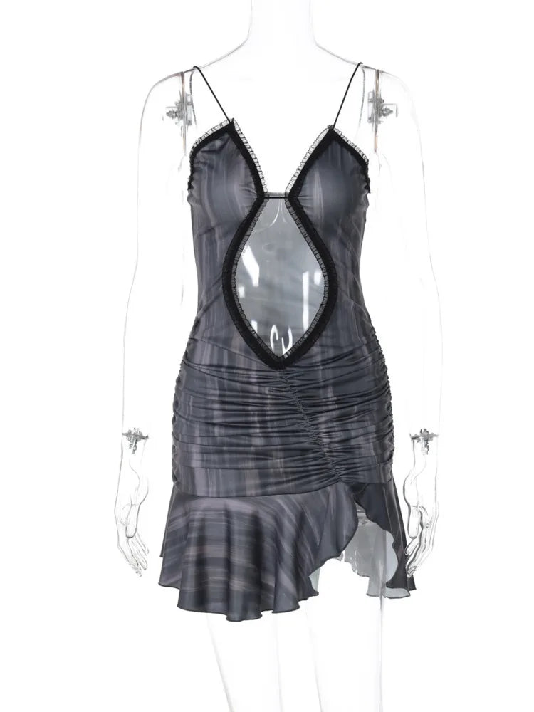 שמלת מיני מלמלה בעיצוב פתח גב פתוח - טייט