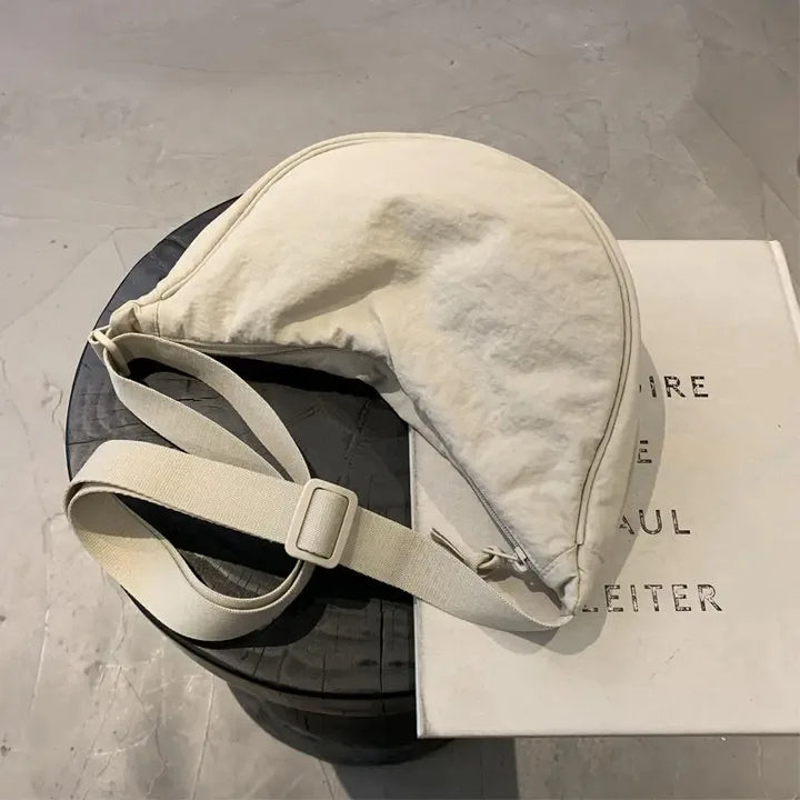 Pouch in various colors