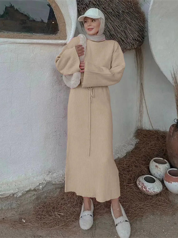 43077599166639|43077599199407|43077599232175