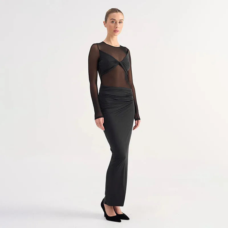 שמלת מקסי בעיצוב קיפולים ורשת - מינה