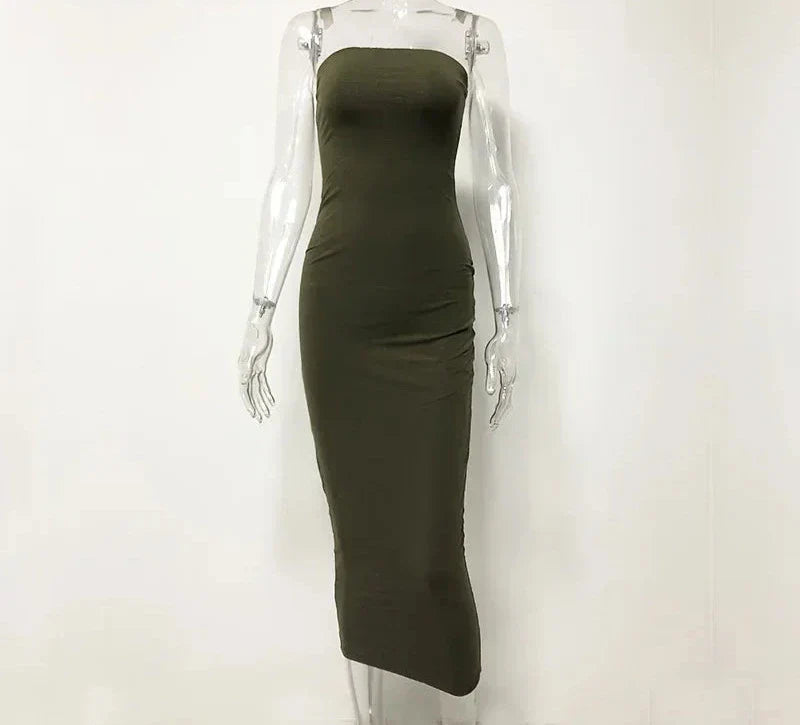 שמלת מידי סטרפלס צמודה בד מחטב - אור לי