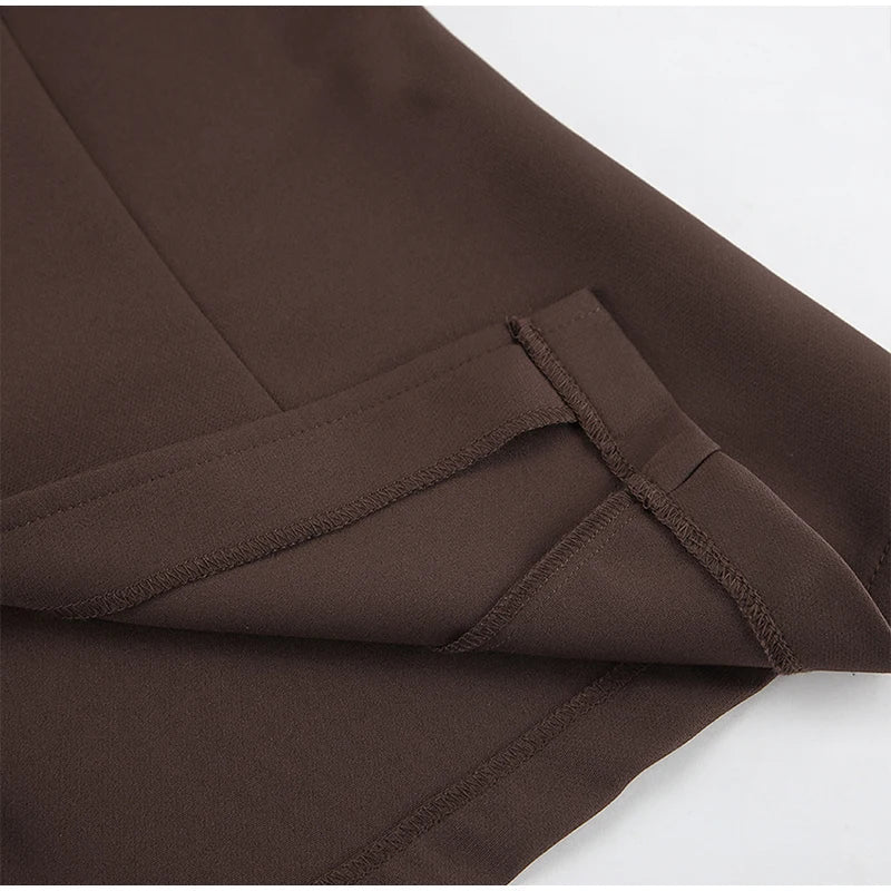 חליפת שני חלקים מחויטת טופ סטרפלס ומכנסיים ארוכים - מונה