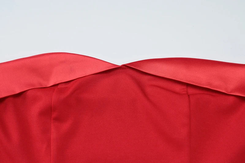 שמלת מיני בגזרת A כתפיים חשופות כתפיות סאטן - Natalia