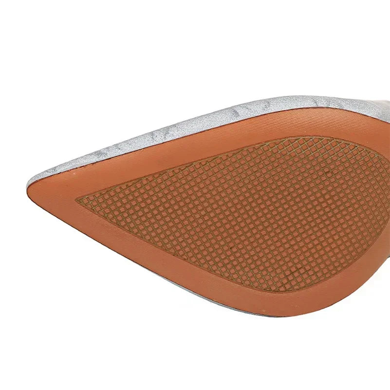 נעלי עקב שפיץ בד משי בעיצוב מיוחד - אנה