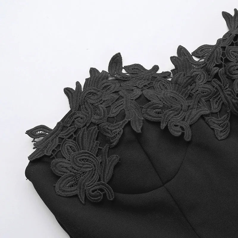 שמלת מיני סטרפלס בעיטור רקמת פרחים - LINDA