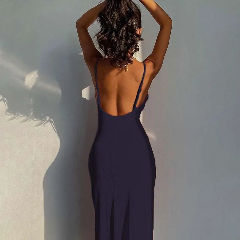 שמלת מידי קיצית סרוגה בעיטור שסע - סמייל