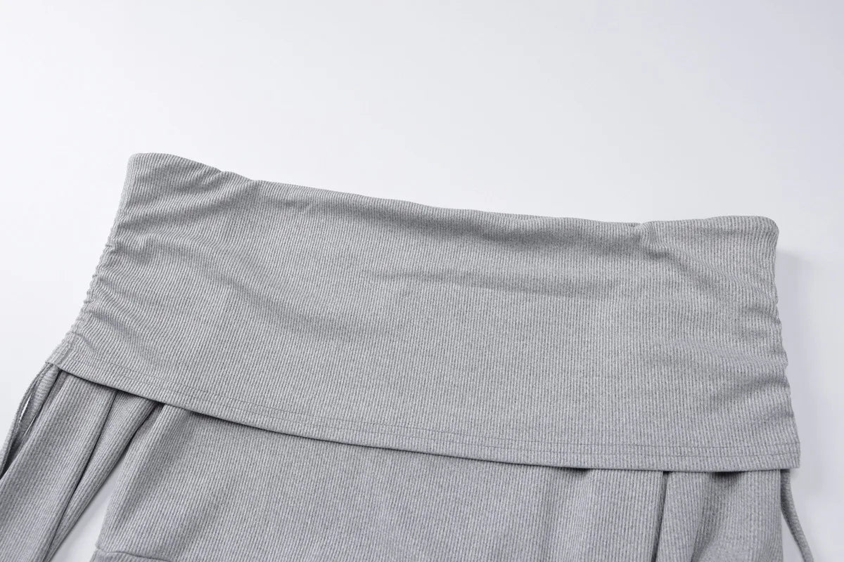 שמלת מקסי כתפיים חשופות בעיצוב שסע כיווצים בעיטור שרוכי קשירה - Aisha