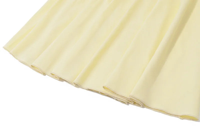 שמלת מיני בגזרת A בעיצוב וינטג' - עמליה