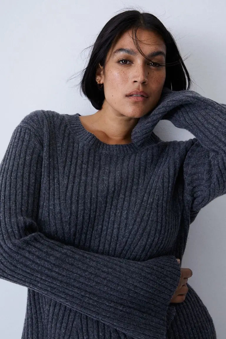 שמלת סוודר - אמיגה