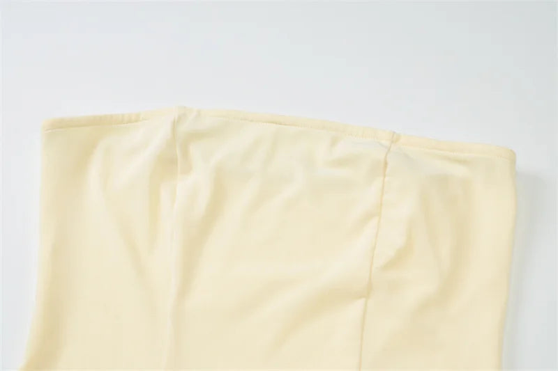 שמלת מקסי סטרפלס אלגנטית בעיצוב שסע בעיטור צעיף תואם - לוס