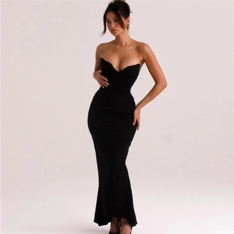 שמלת ערב מקסי סטרפלס מחויטת בד מחטב ומחמיא - ג'ון