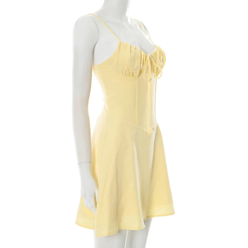 שמלת מיני בגזרת A קשירה בגב להצמדה במותן - נאלה