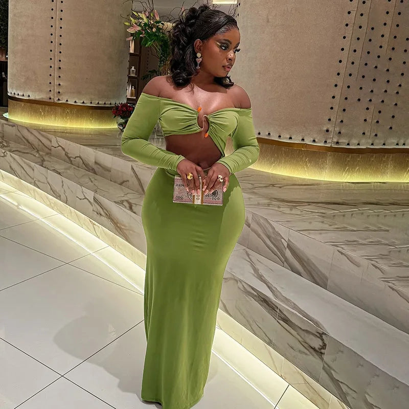 שמלת מקסי בטן חשופה בעיצוב אבזם - טאליה