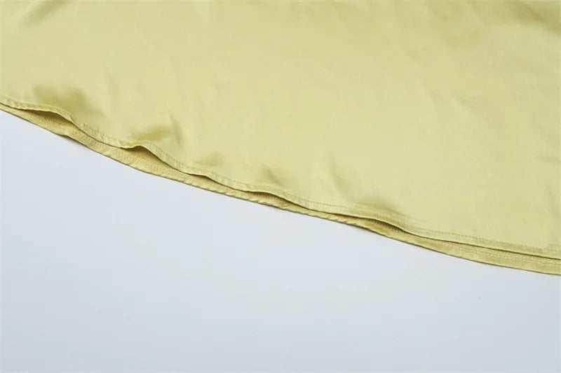 שמלת מקסי קשירה בצוואר גב פתוח בעיצוב שסע בעיטור אבזם - שון