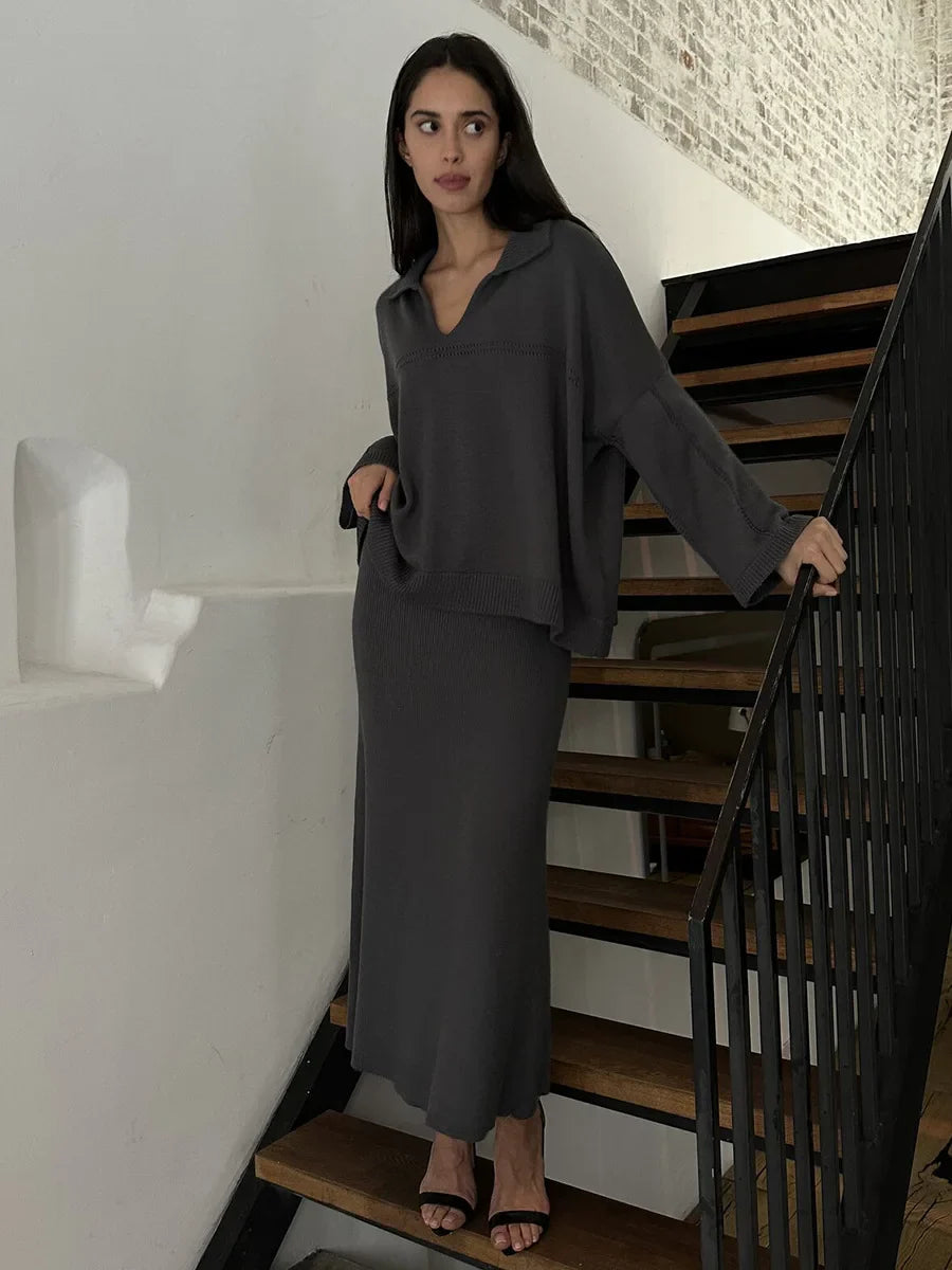 חליפת שני חלקים loose סרוגה חצאית מקסי וחולצה - שילב