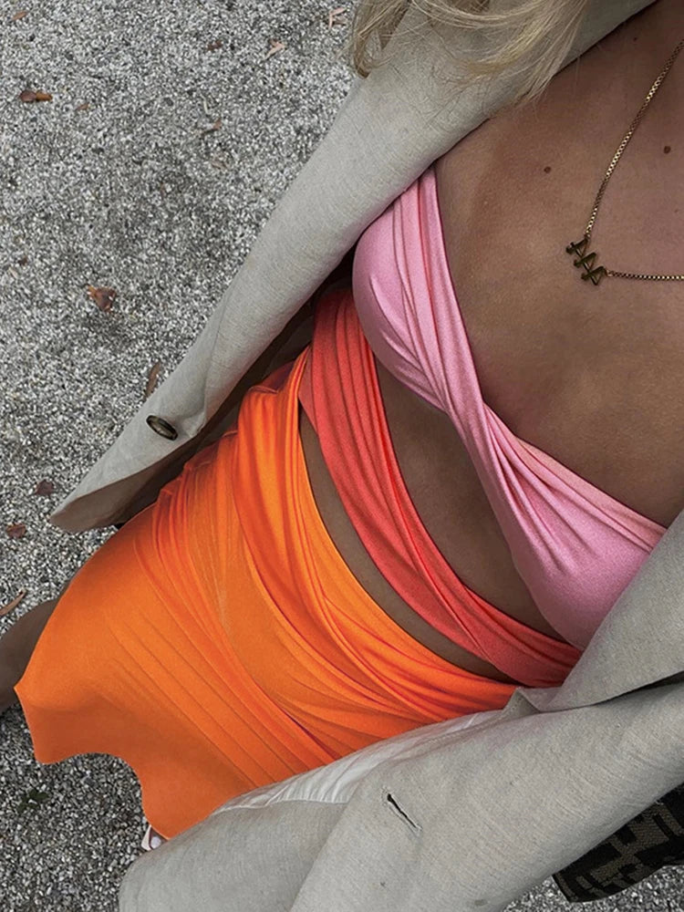 שמלת מקסי סטרפלס בעיצוב פתחים צבעים משולבים - אדלה