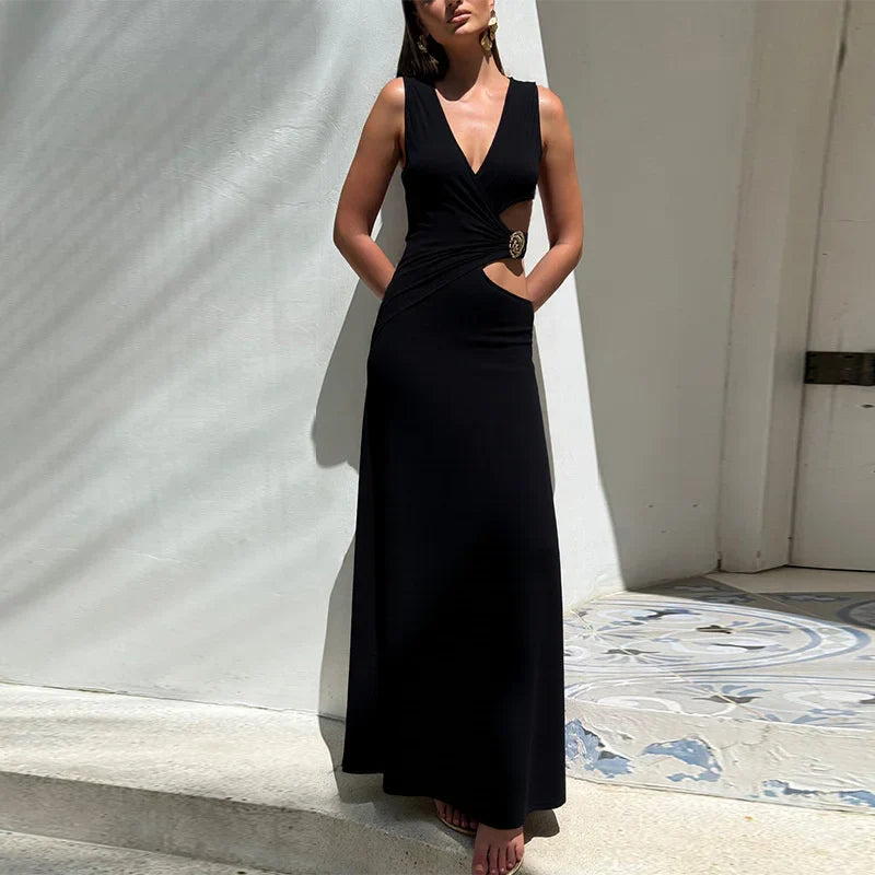 שמלת מקסי בעיצוב פתח בעיטור אבזם - ג'ני