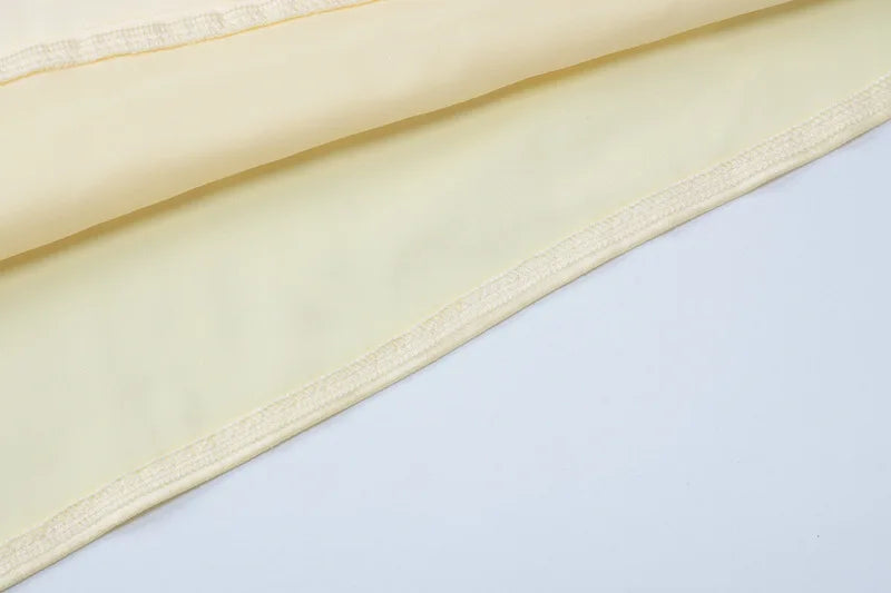 סט סאטן אלגנטי חצאית מקסי וטופ בעיטור פפיון ותחרה - ביאנקה