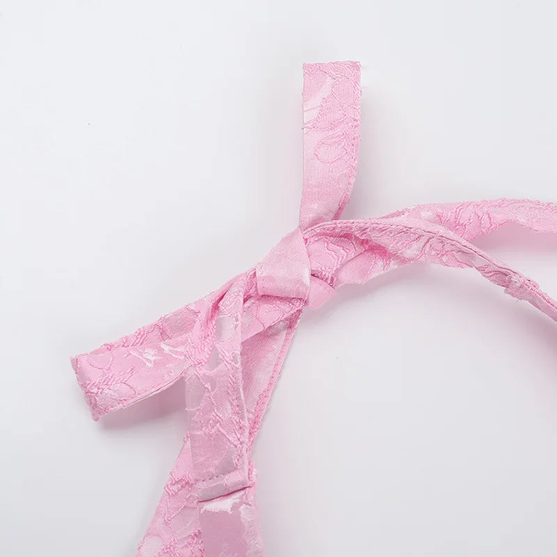 שמלת מיני בגזרת A קשירה בצוואר בעיצוב רקמת איורי פרחים בעיטור פפיונים - קרולינה