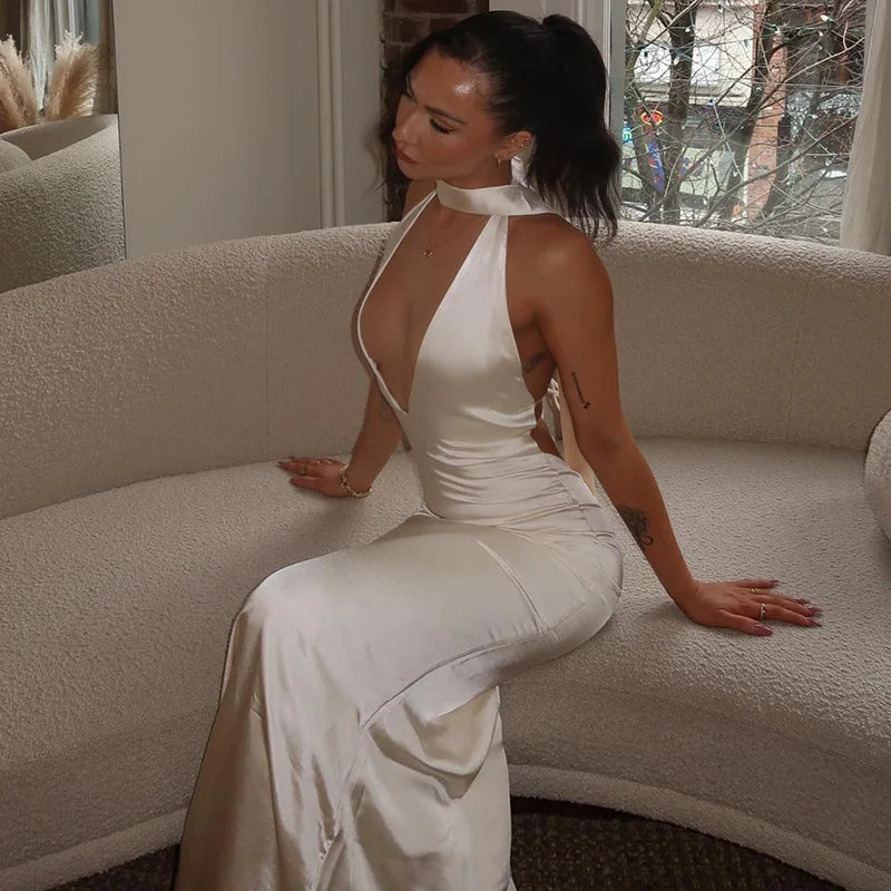 שמלת סאטן מחשוף עמוק קשירה בצוואר - פאולינה