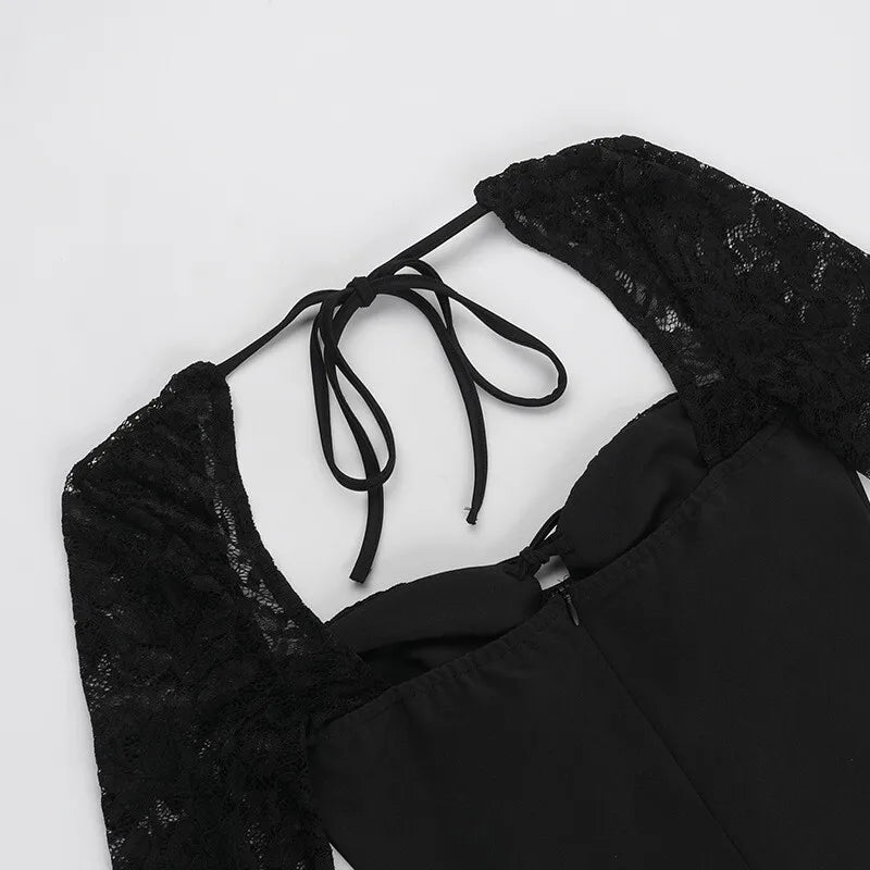 שמלת מקסי בעיצוב שסע ושרוולי תחרה - קלריסה