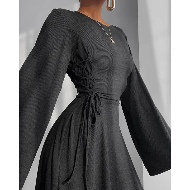 שמלת מקסי סרוגה צנועה בגזרת A קשירות במותן - לירי