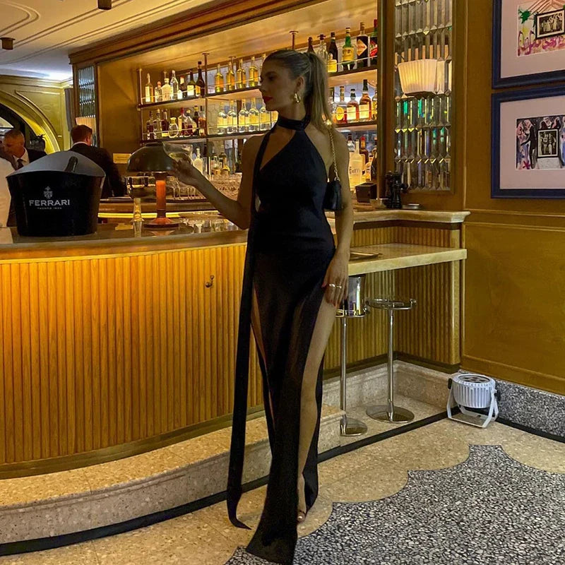 שמלת ערב סאטן אלגנטית בשילוב שסע עמוק - גרטה